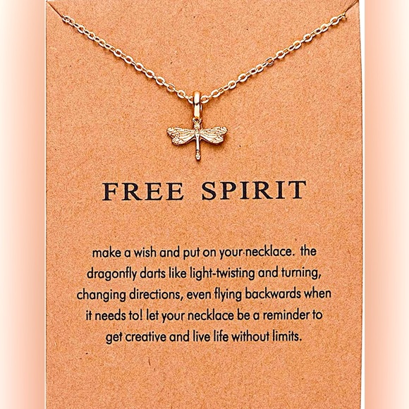 Jewelry - Gold Dragonfly Free Spirit Beautiful Necklace NWT